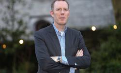 Scoláireacht Atlantach Dobbin bronnta ar Phádraig Ó Liatháin