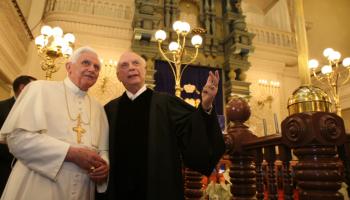 Pope Benedict in Park East Synagogue 