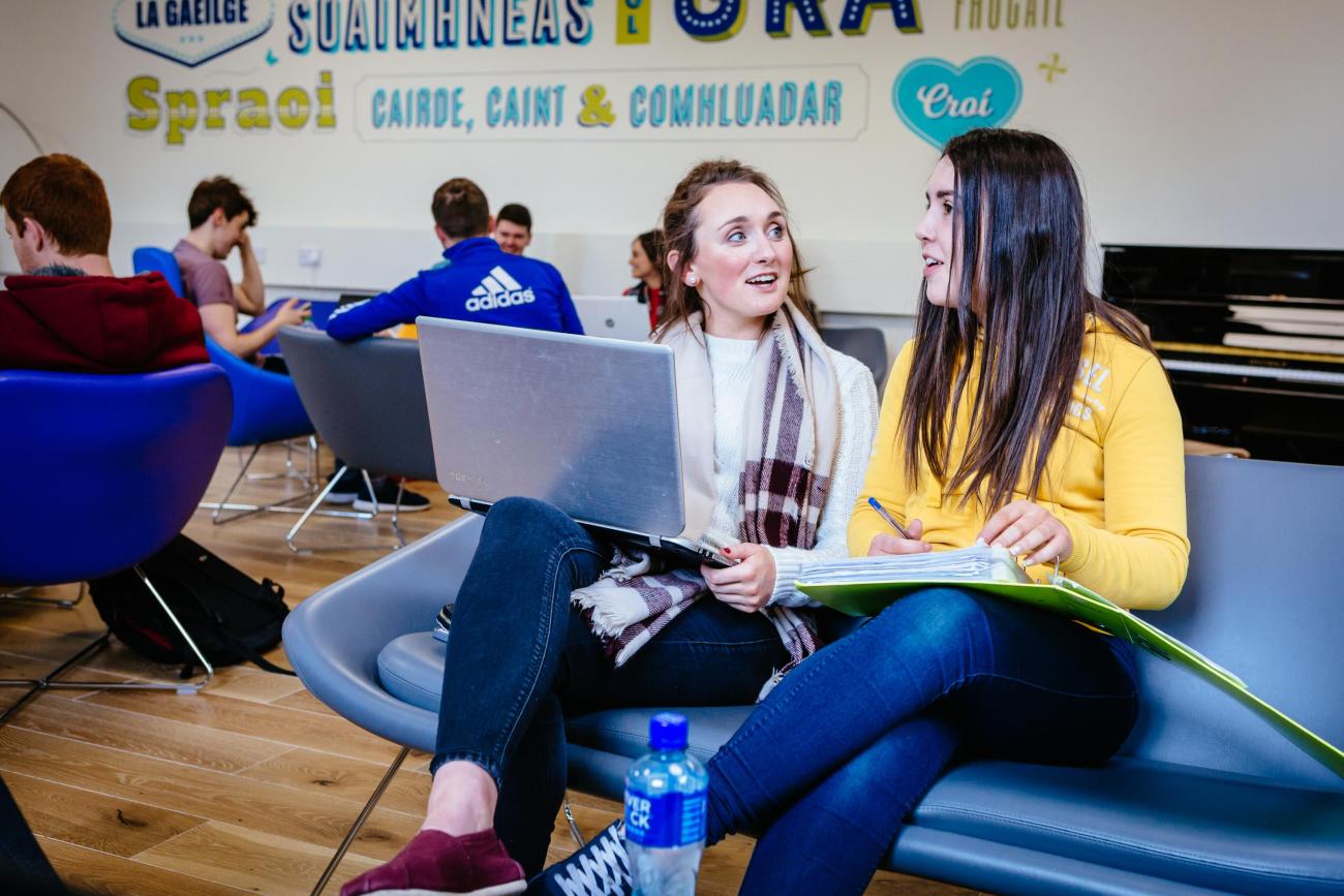 BA Gaeilge, Iriseoireacht agus na Meáin Dhigiteacha