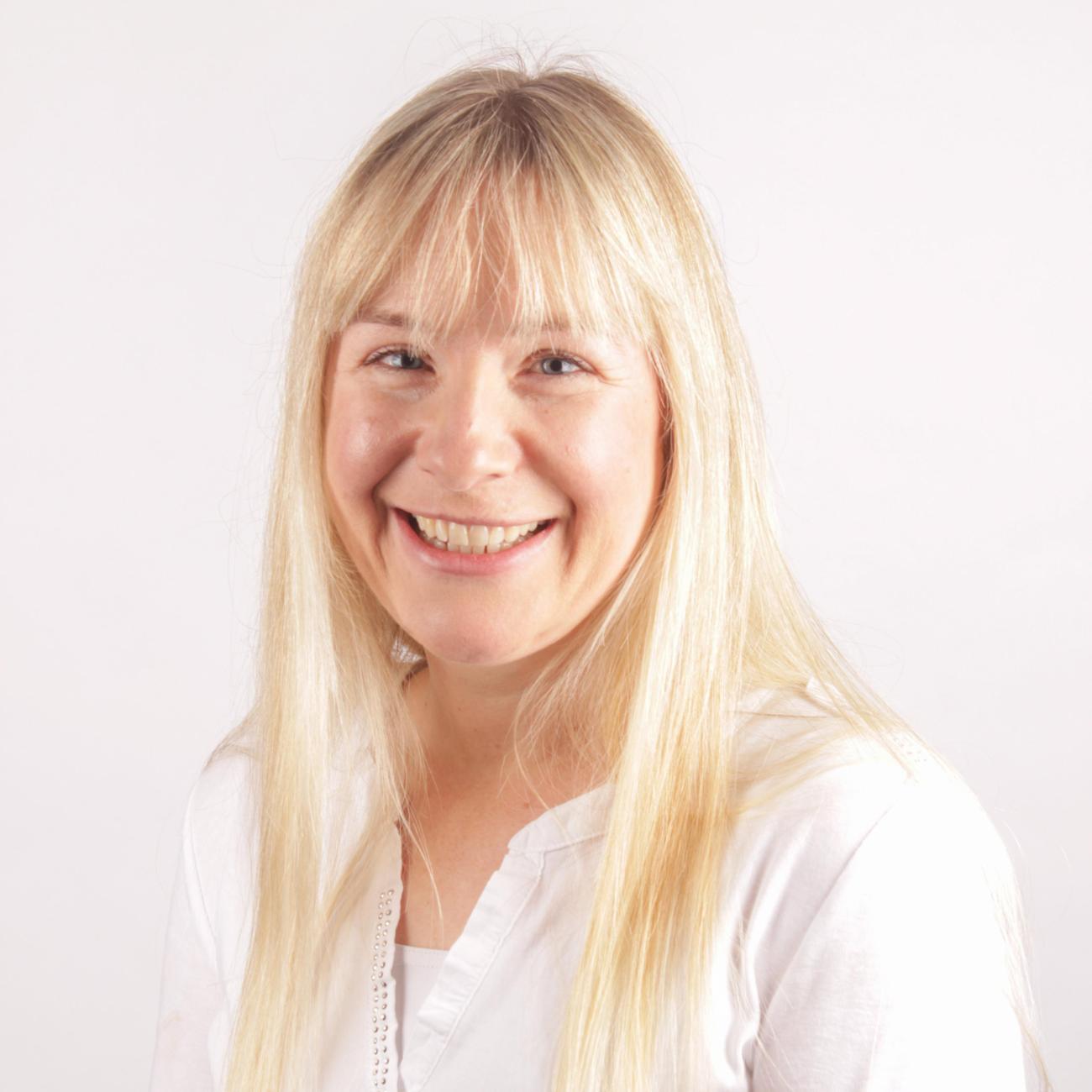 Julie Bertz