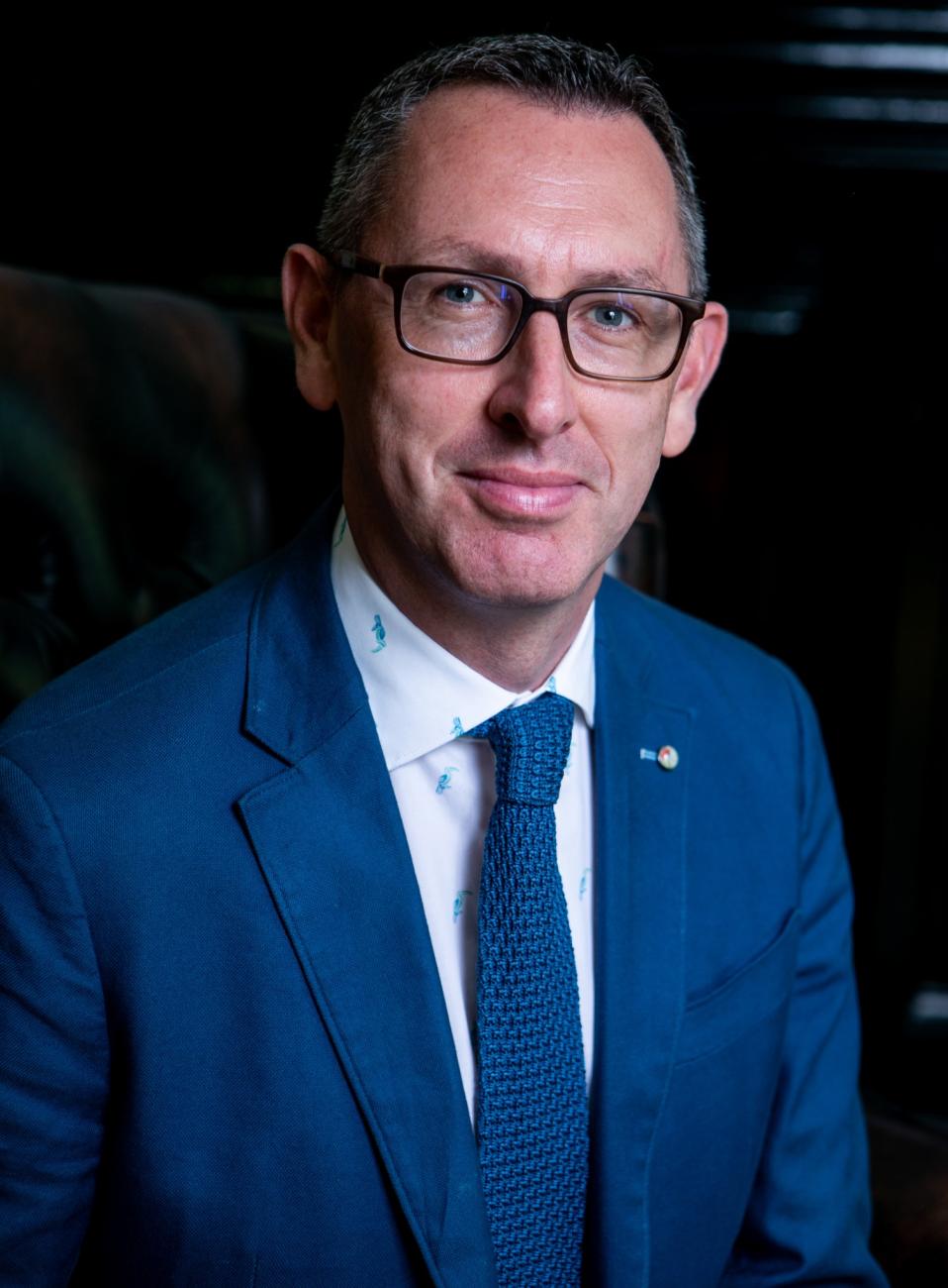 Dr Ciaran Dunne