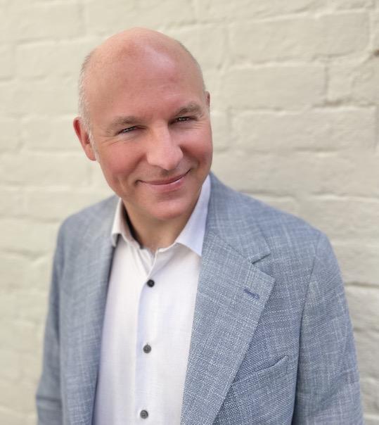 Dr Ross Carroll