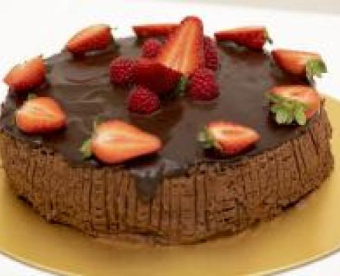 Shows Yuhui's Raspberry Chocolate Layer Cake