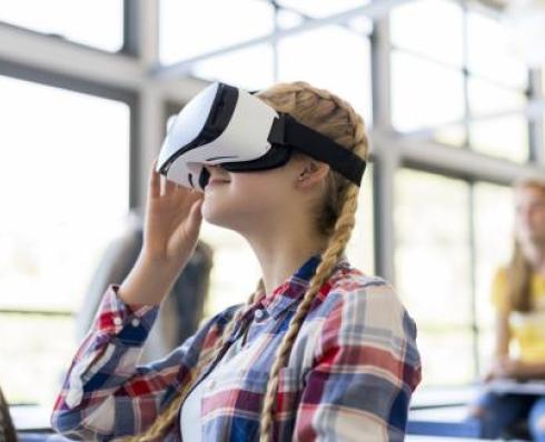 Virtual Reality and User Innovation