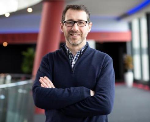 Shows Prof Nick Dunne