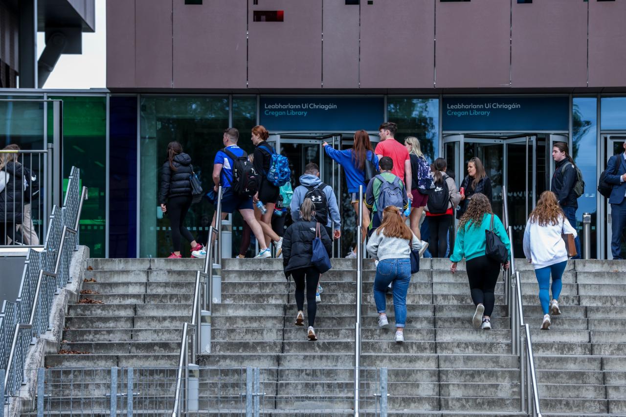 Shows students walking to Cregan Library on DCU St Patrick's Campus in Drumcondra 