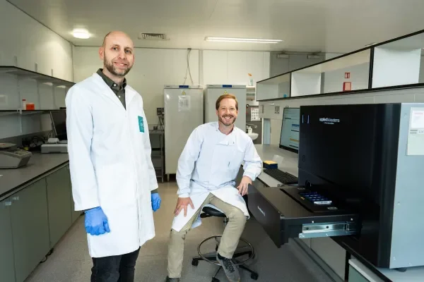 Shows Dr Alex Eustace and Paul Buchanan in the lab