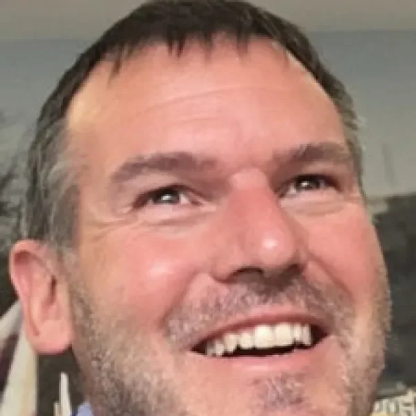 Dr Colm Ó Cuanacháin