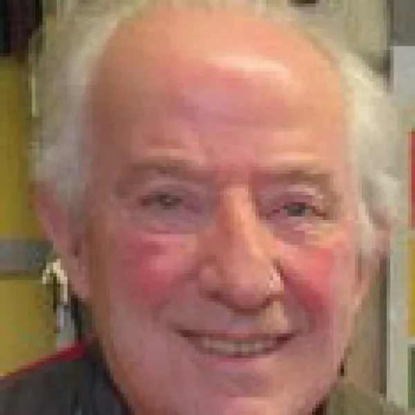 Tom Roche