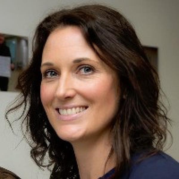 Suzanne Lindsay