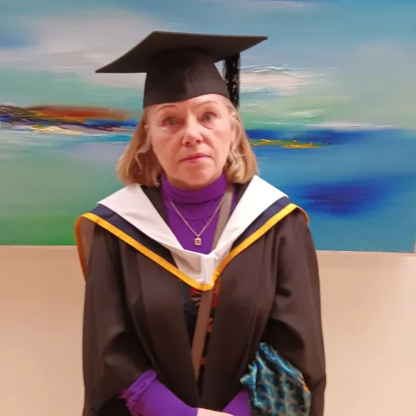 Profile picture of Helen Shaw