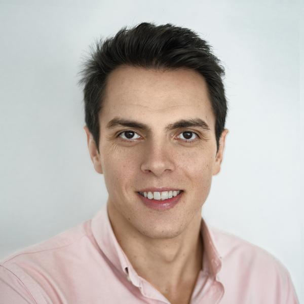 Profile picture of Dr Roman-Gabriel Olar