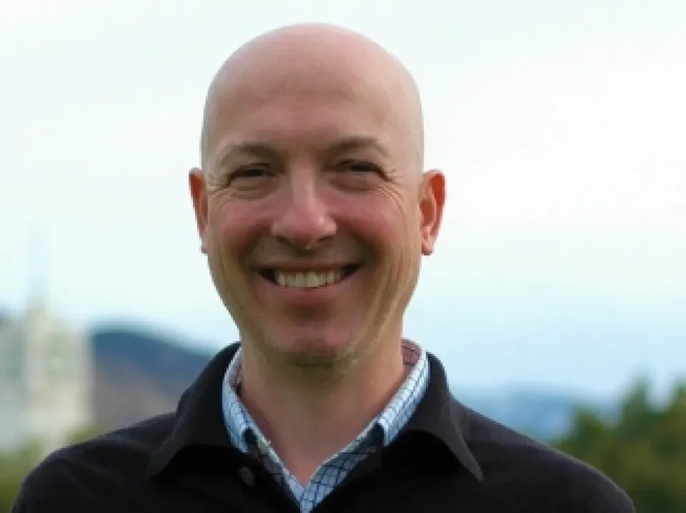  Dr Eric Vogelsang