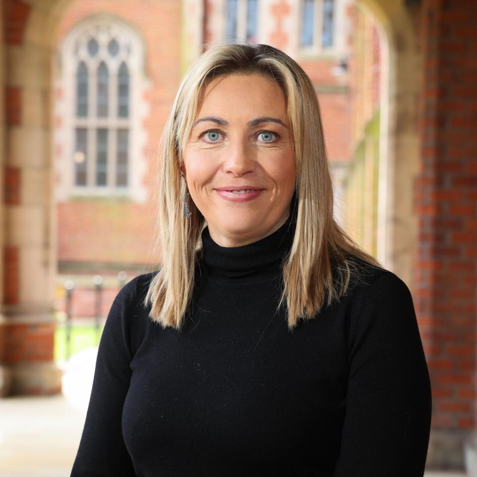 Shows Dr Fiona Murphy