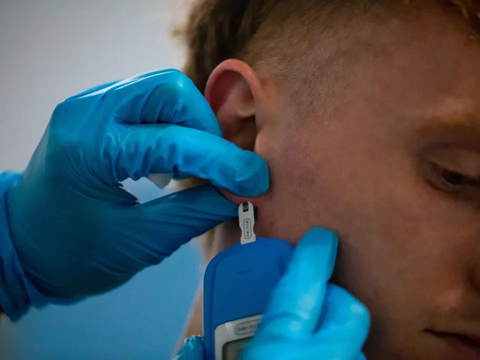 Blood lactate sampling