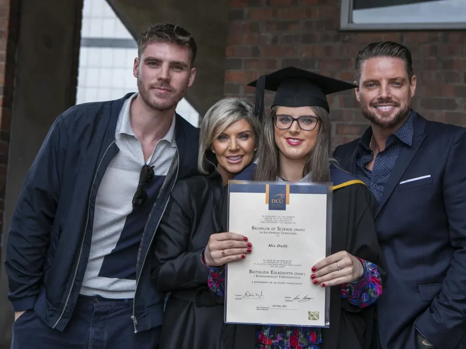 Mia Duffy pictured with family