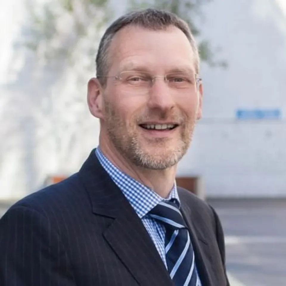Dr Edgar Morgenroth