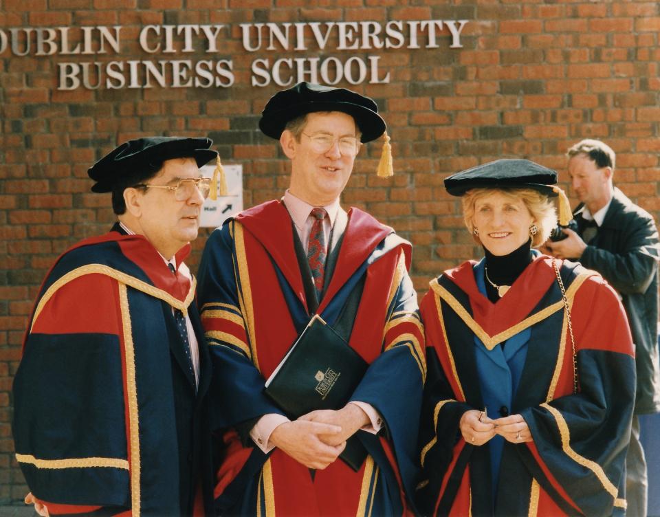 (L-R) John Hume, former President of DCU Danny O'Hare and Jean Kennedy Smith
