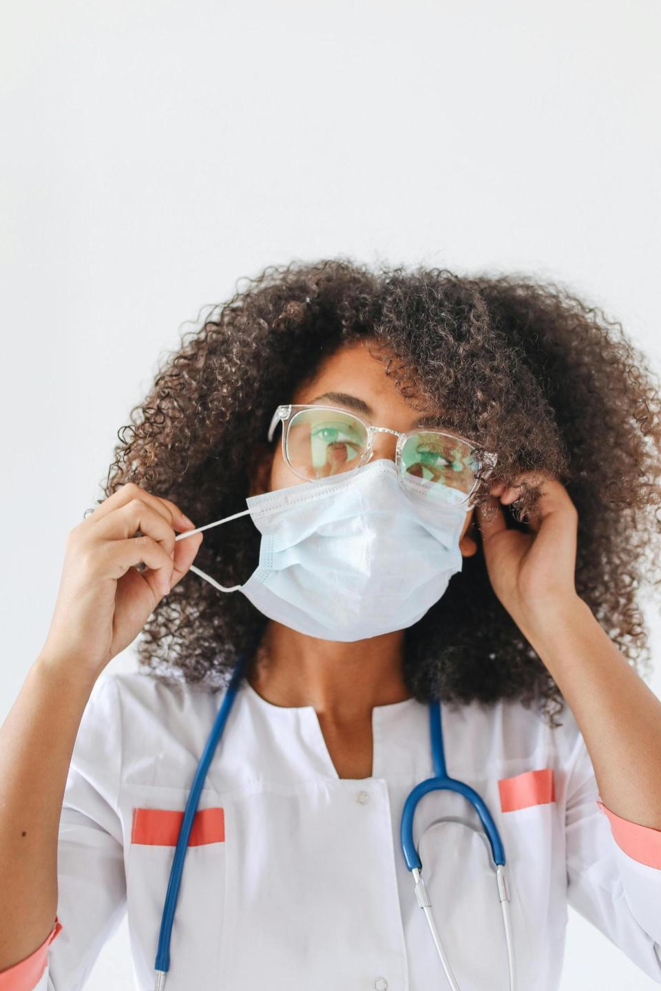 Medical Professional wearing a face mask