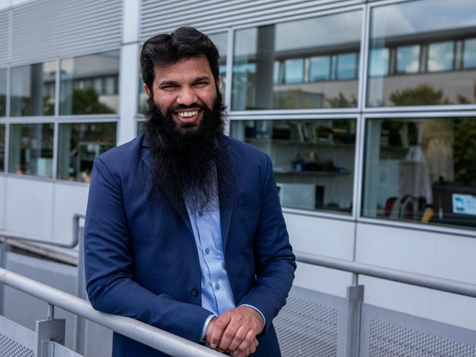 Dr Inam UI Ahad (School of Mechanical & Manufacturing Engineering)