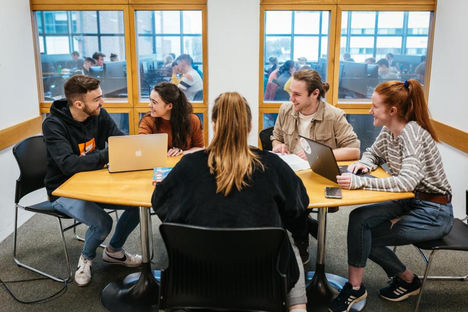 group study rooms