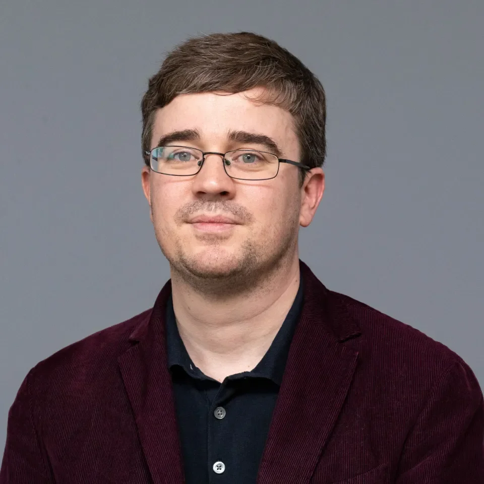 Dr Simon Dunne