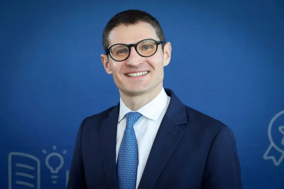 Professor Federico Fabbrini