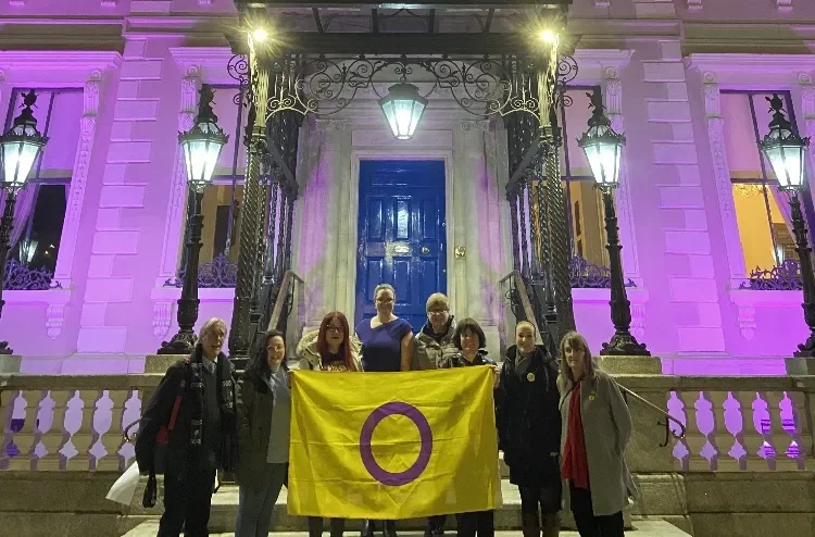 Flag & Team