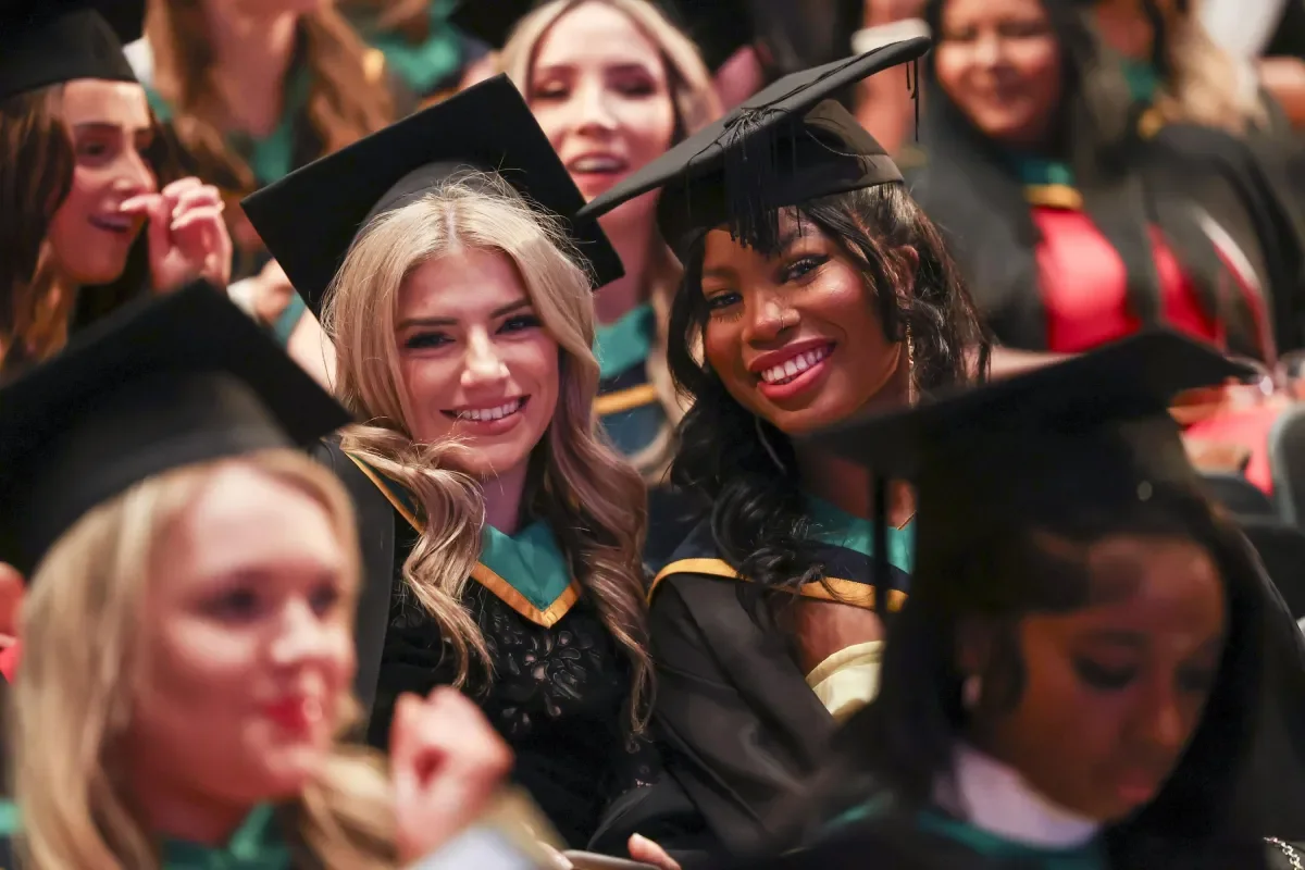 spring grads 6