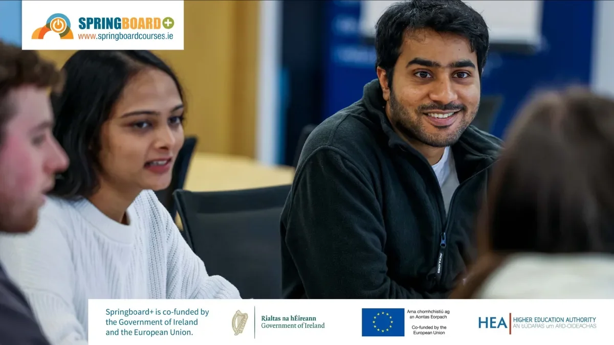 Shows students chatting in DCU