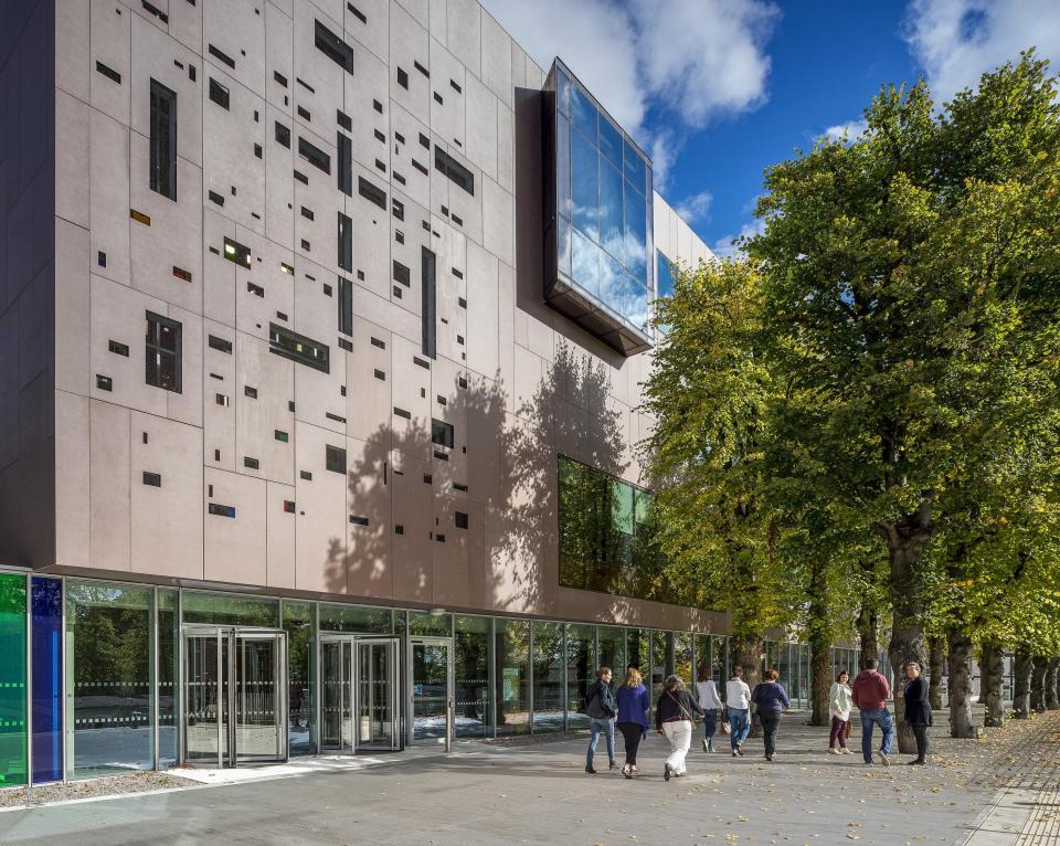 image of Cregan library exterior and people walking