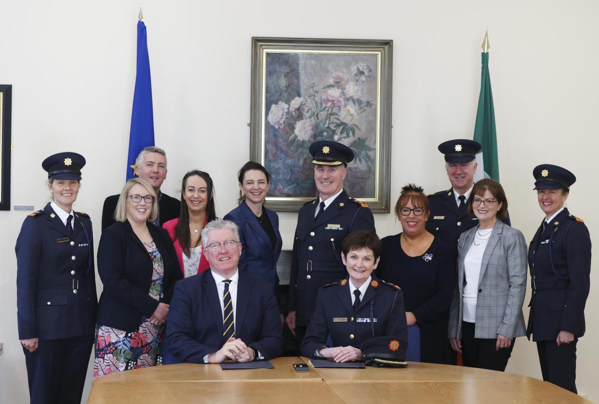 A group of DCU and Garda representatives at the signing of the MoU.