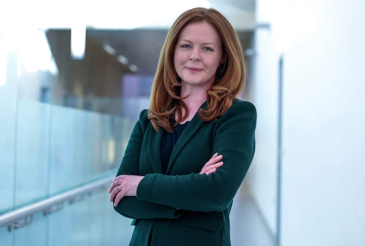 Dr Sinead McNally