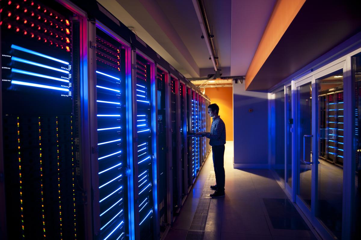 MEng in Data and Telecommunications Networks header