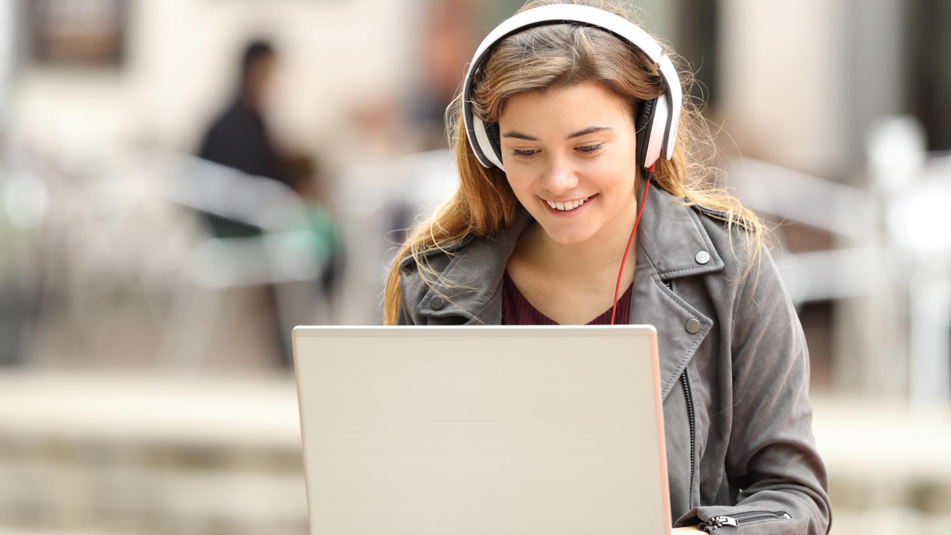 Picture of a student accessing online resources