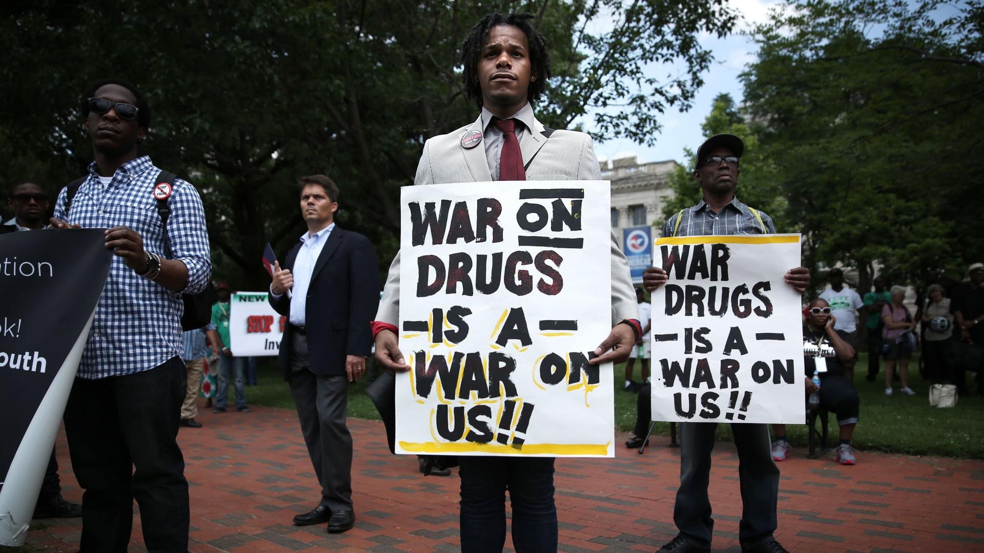 essay topics on the war on drugs