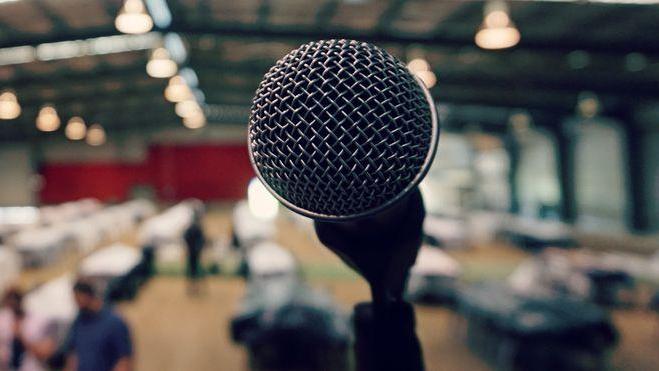 Microphone