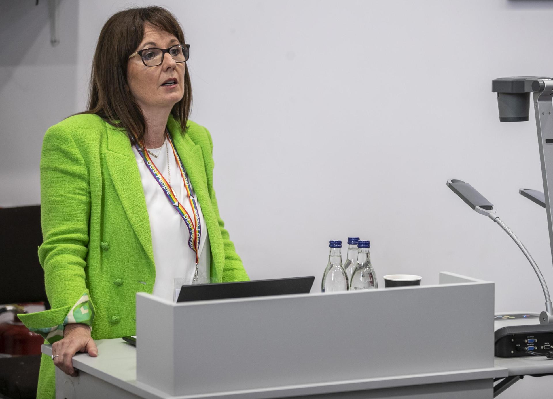 Dr Cliona Murphy