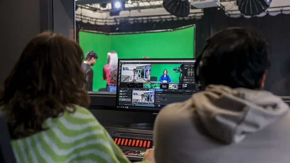 DCU - School fo Communications - MEDIA STUDIO