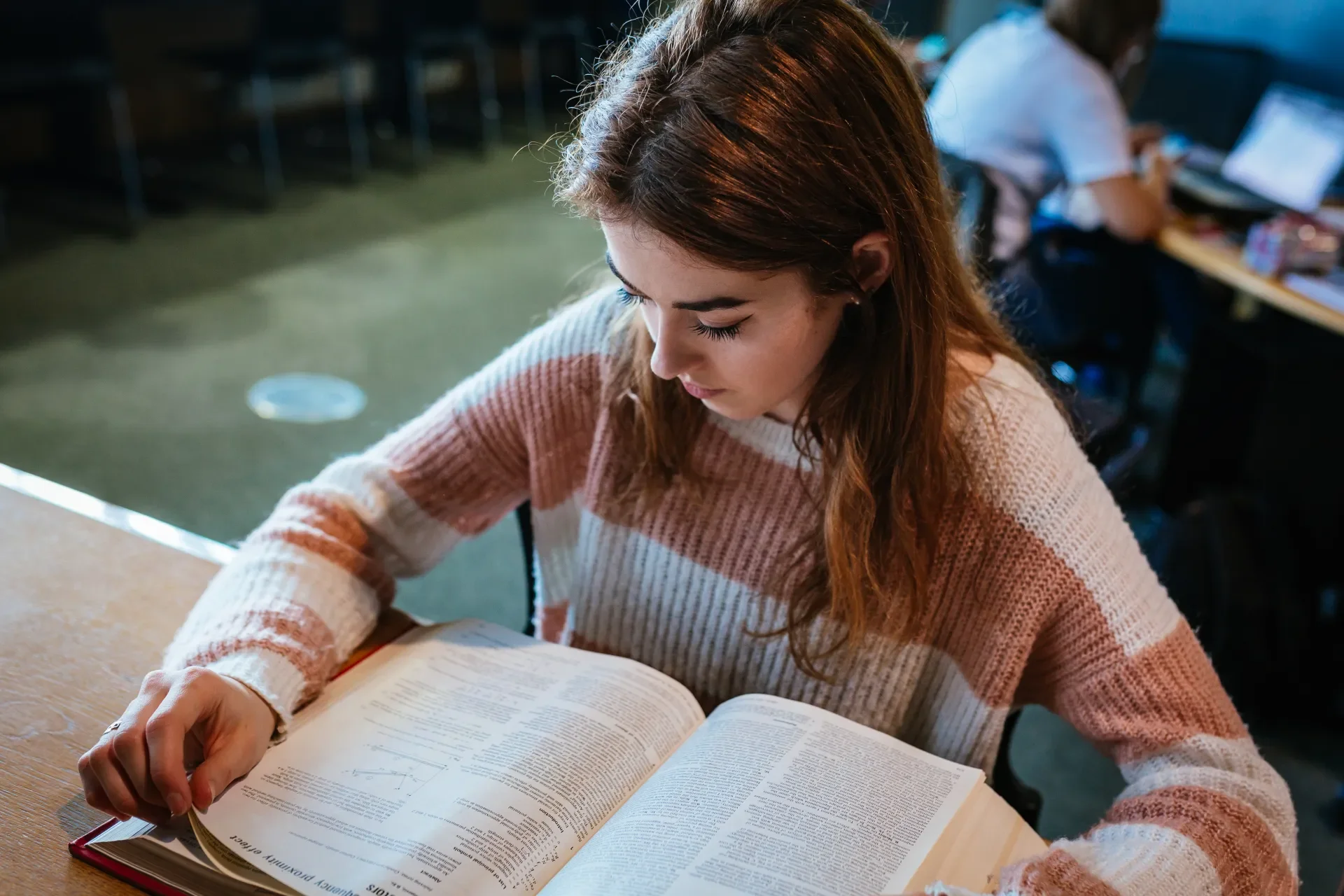 Scholarships - Communications