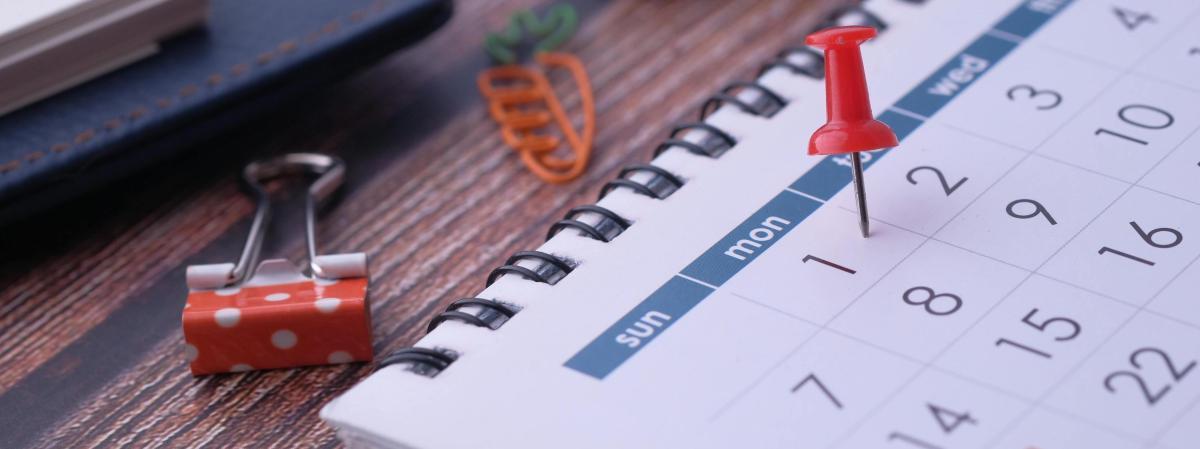 calendar with pin on date