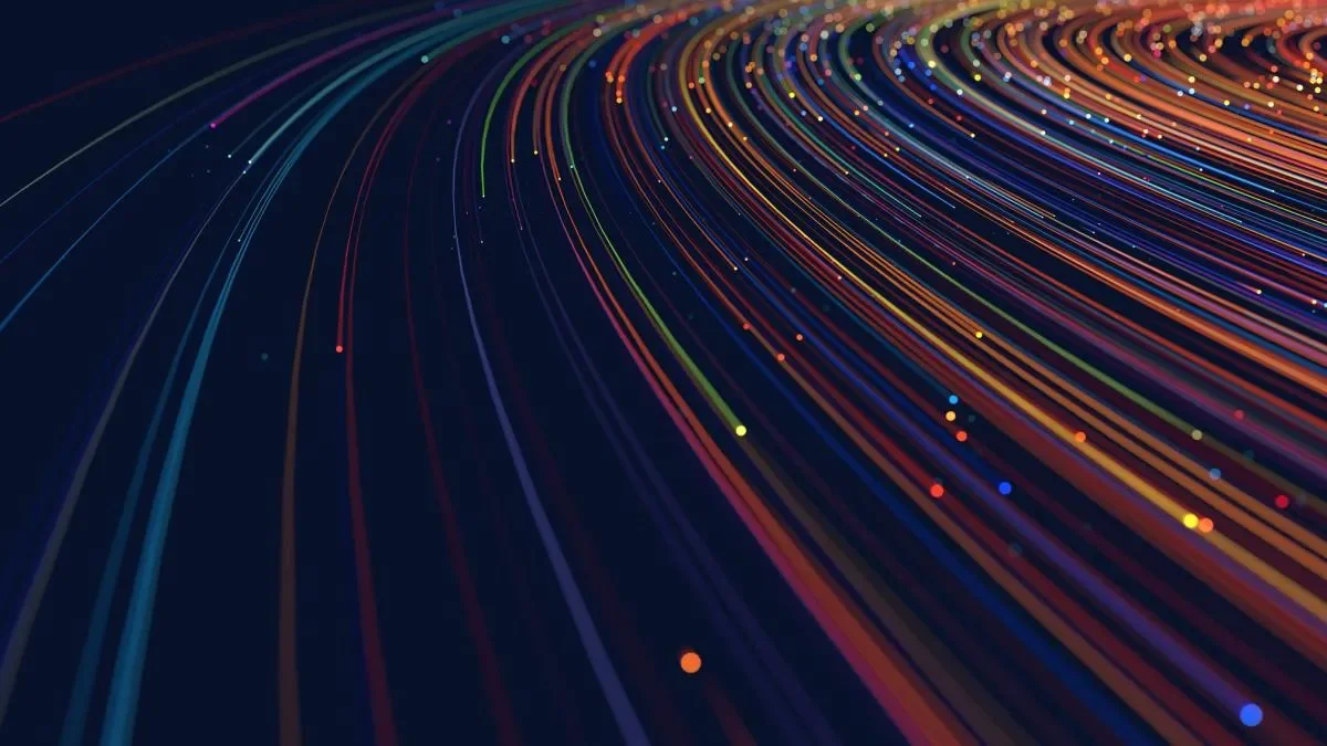 Photonic Devices 