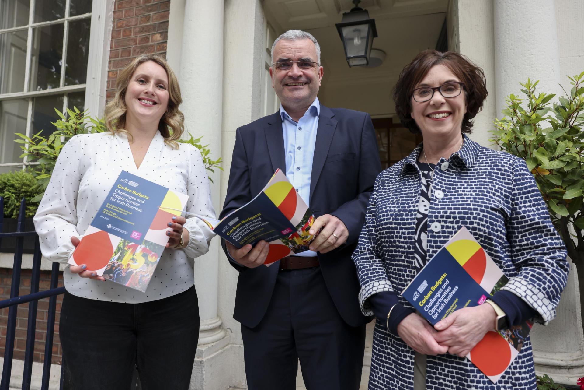 Shows Minister Dara Calleary with Dr Aideen O'Dochartaigh and Prof Barbara Flood