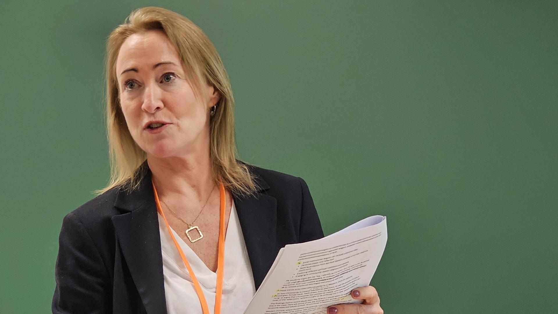 Dr Amalee Meehan